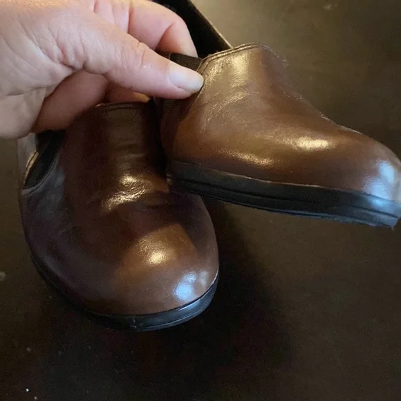 New Munro shoes - Picture 4 of 9